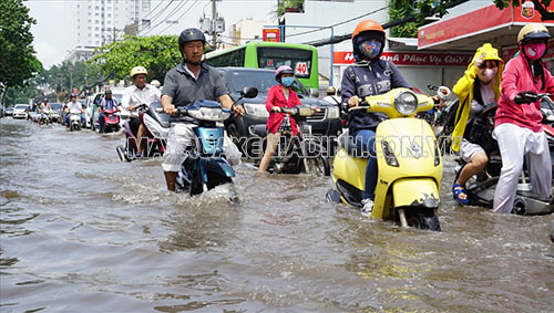 Xe máy bị ngập nước vào mùa mưa