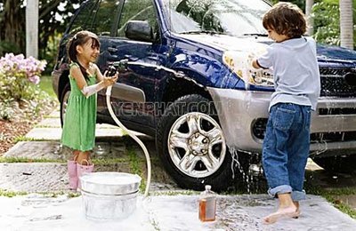 Máy rửa xe mini gia đình