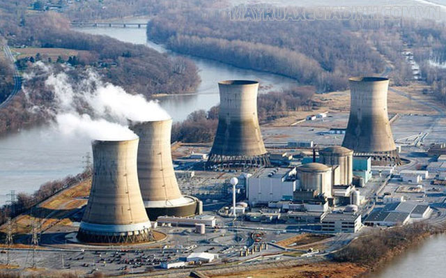 Nhà máy điện hạt nhân.