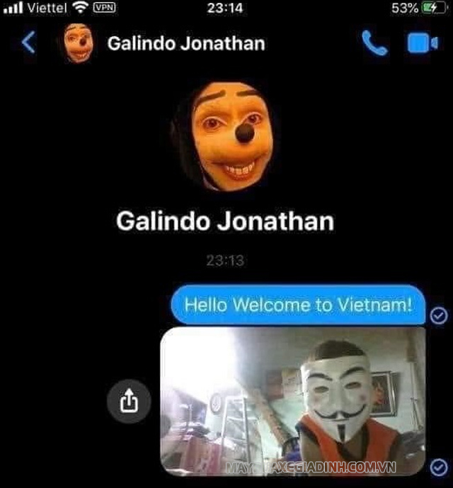 Nhiều người dùng còn chủ động nhắn tin cho tài khoản Jonathan Galindo.
