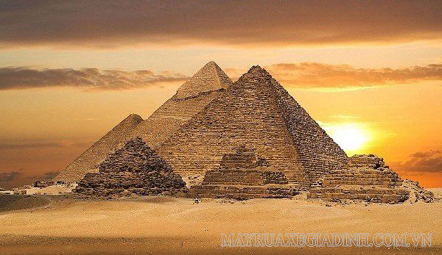 Số φ được ứng dụng trong xây dựng kim tự tháp Ai Cập